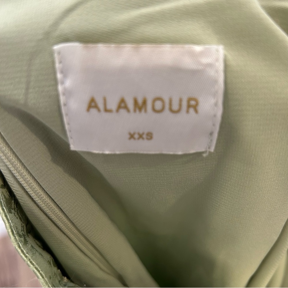 Alamour the Label Skirt Set Long Sleeve Crop Top Ruffle Midi Skirt Green - Picture 6 of 9